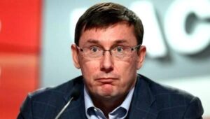 Бліцкриг Луценка поглинули нетрі прокуратури