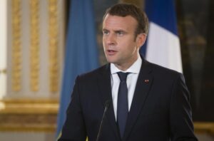 Visions of new France and way to its implementation