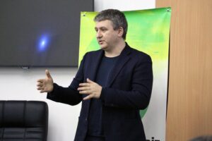 Прогноз UIF “2018: виклики і можливості” презентували у Дніпрі