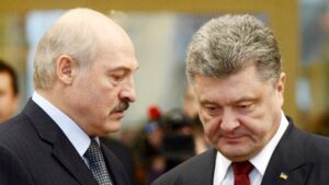 О чем на самом деле говорили Порошенко и Лукашенко по телефону