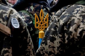 PRIVATIZATION OF DEFENSE ENTERPRISES: HOW TO AVOID THE STATE SELLING ITSELF TO THE ENEMY IN THE PURSUIT OF EARNINGS